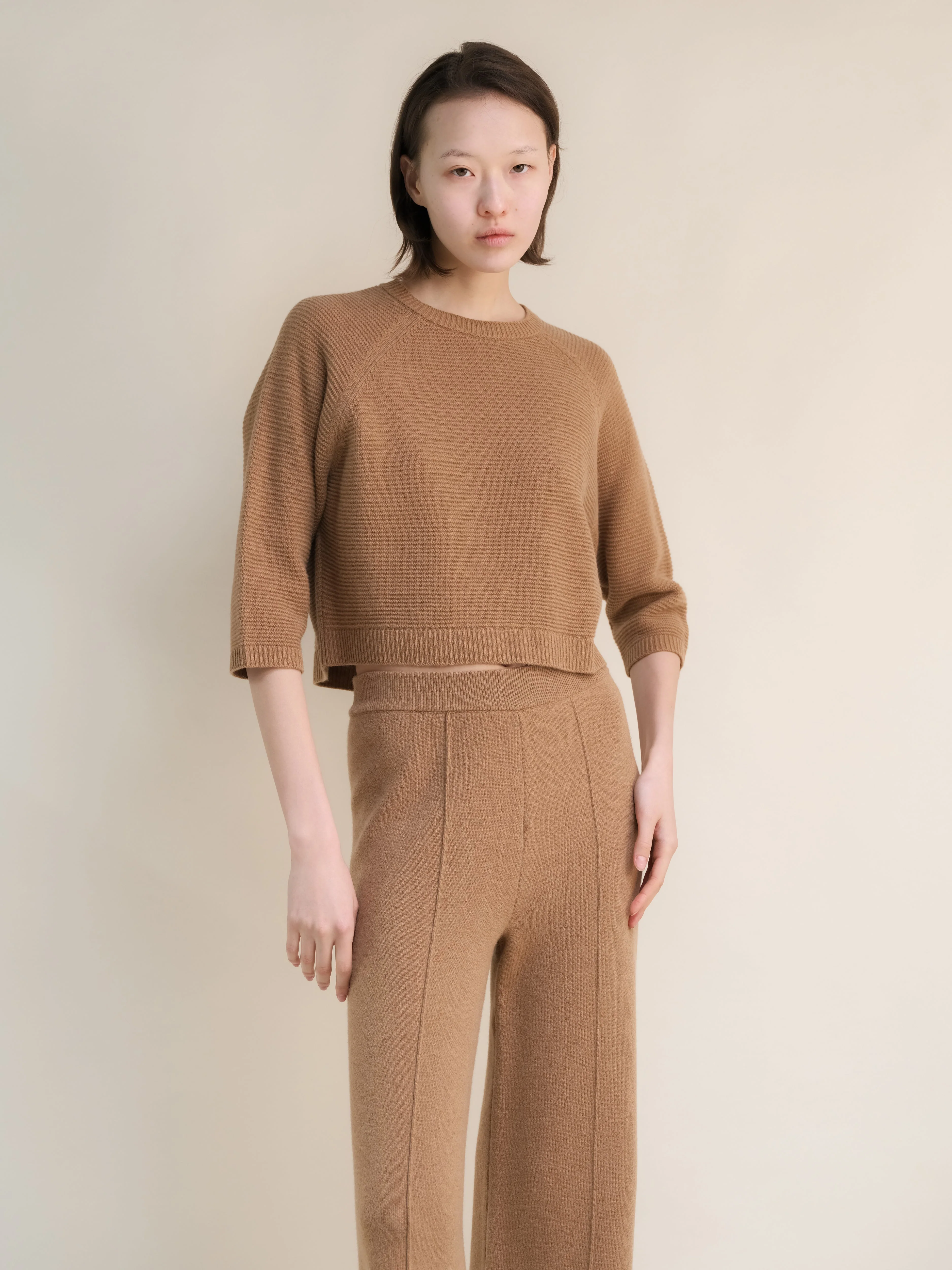 Cashmere Mix Cropped 3/4 Sleeve Pullover - Image 16