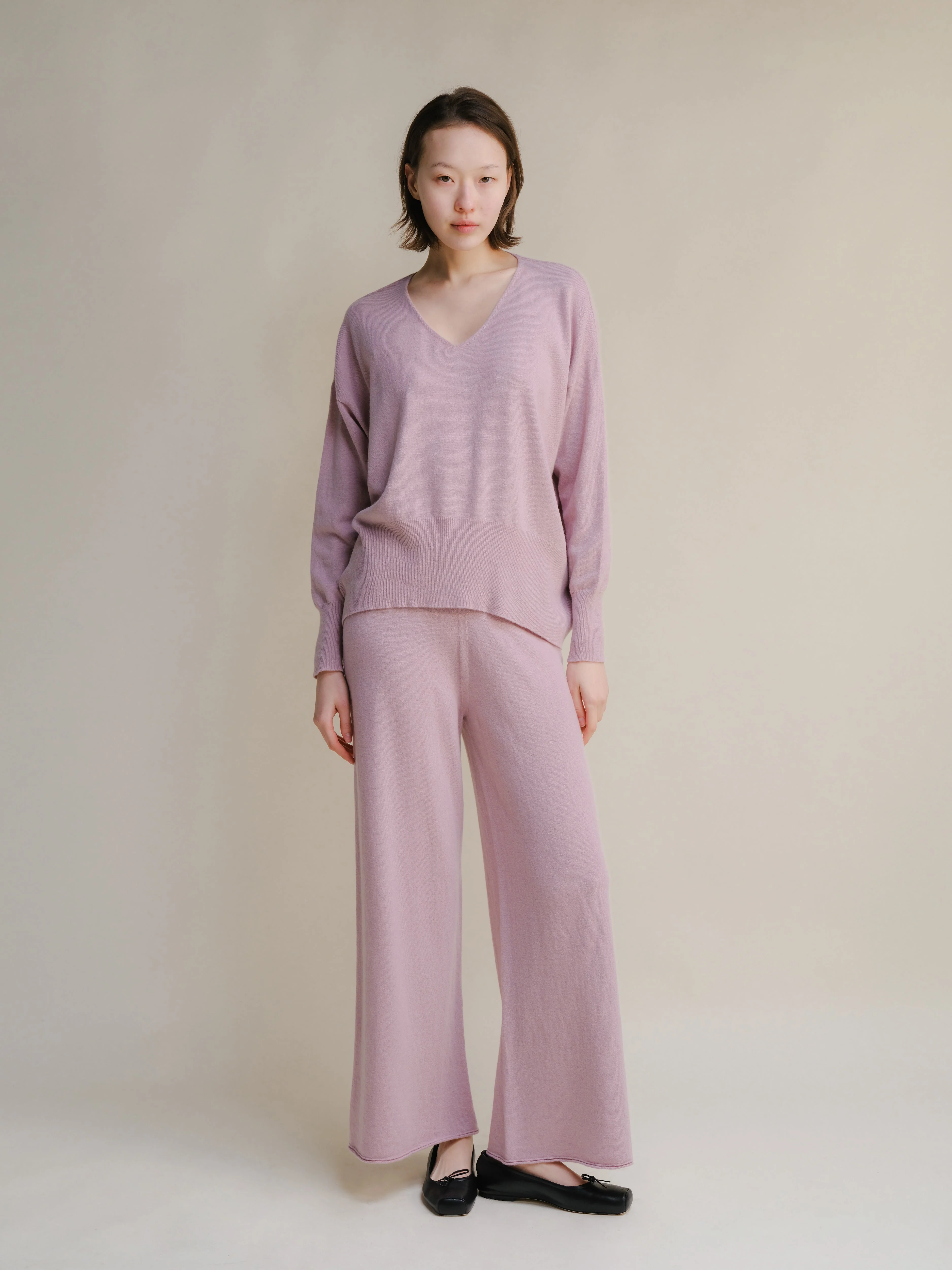 Wool & Cashmere Mix Maxi V-Neck Sweater - Image 23