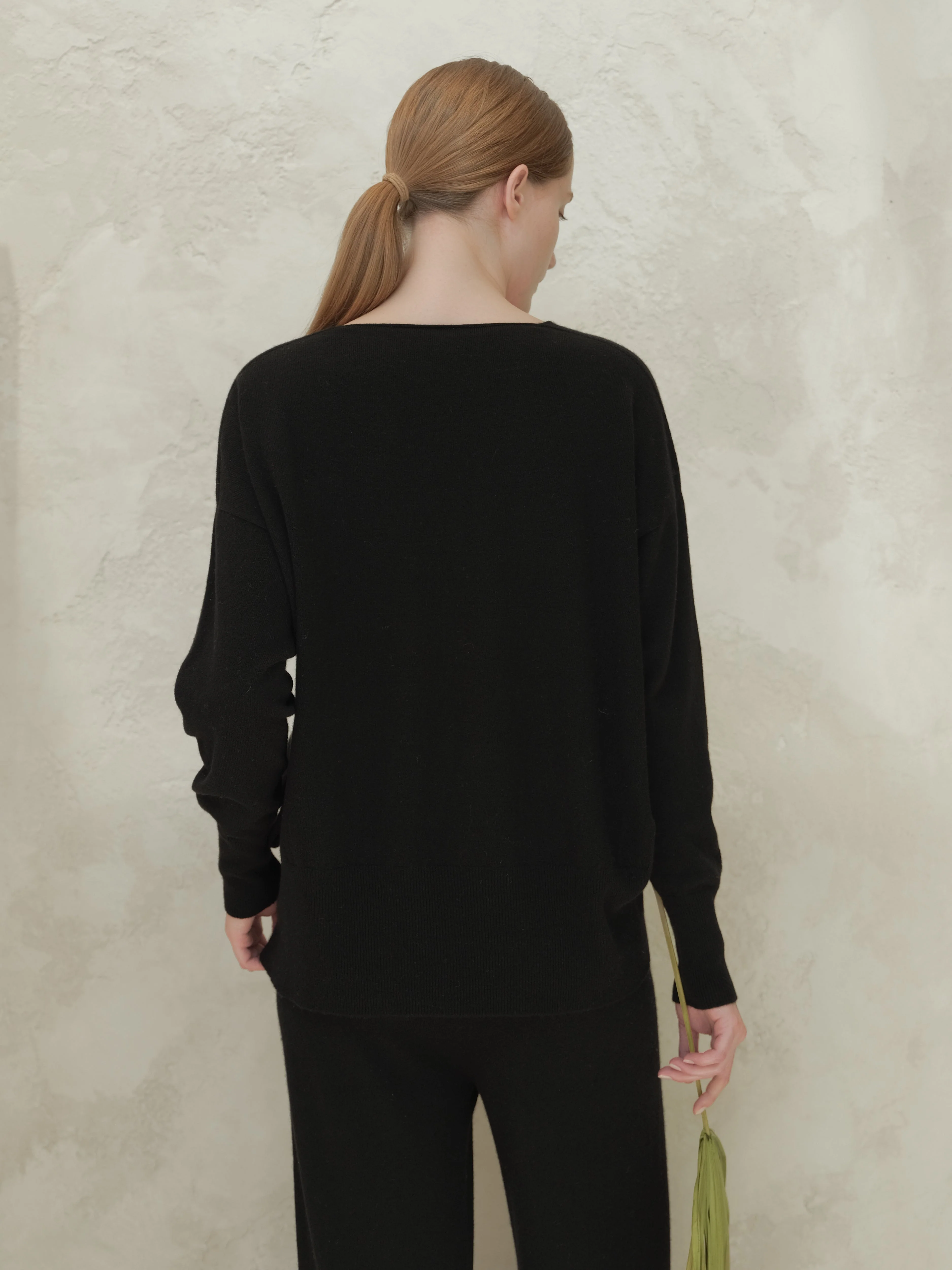 Wool & Cashmere Mix Maxi V-Neck Sweater - Image 3