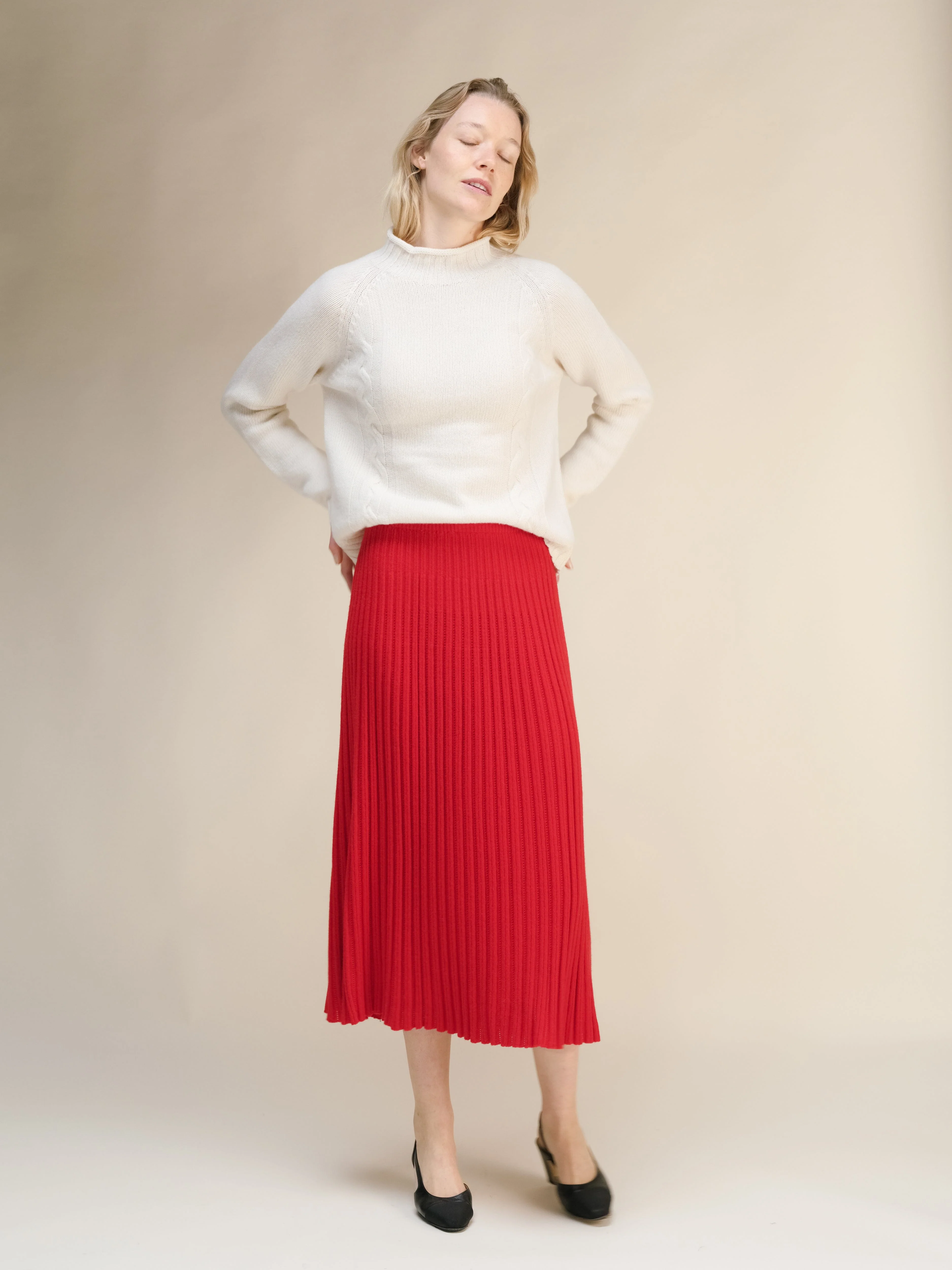 Cashmere Blend Perforated Skirt (3D-Knit) - Image 13