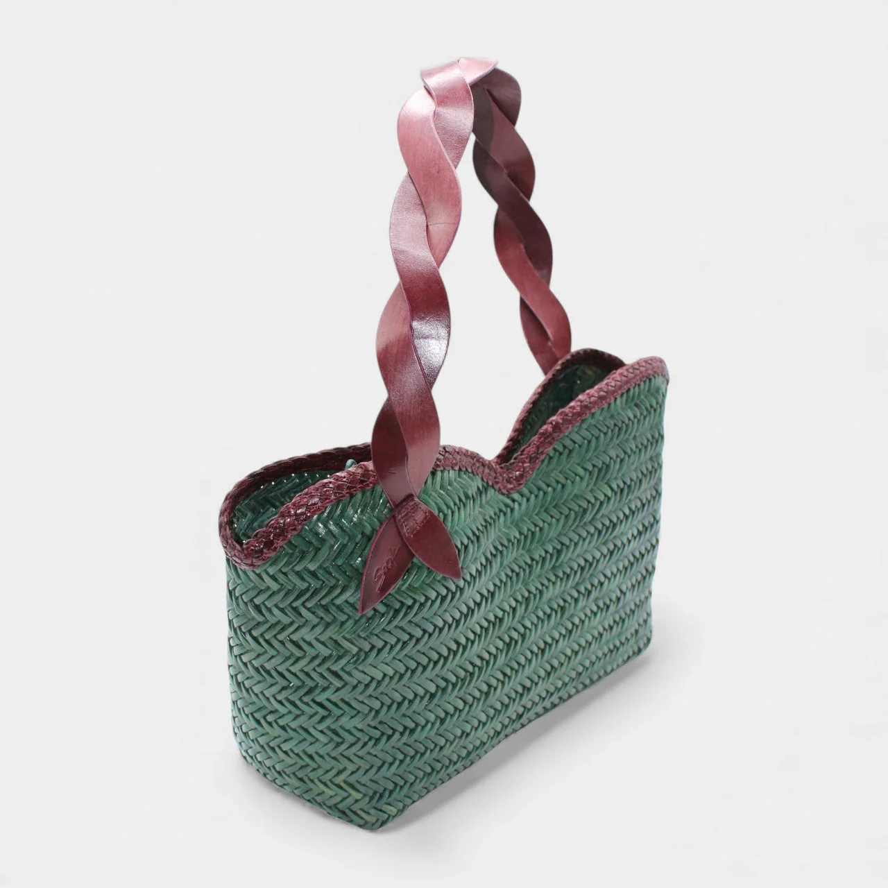 Léafa - Handwoven Leather Shoulder Bag | Burgundy & Green - Image 2