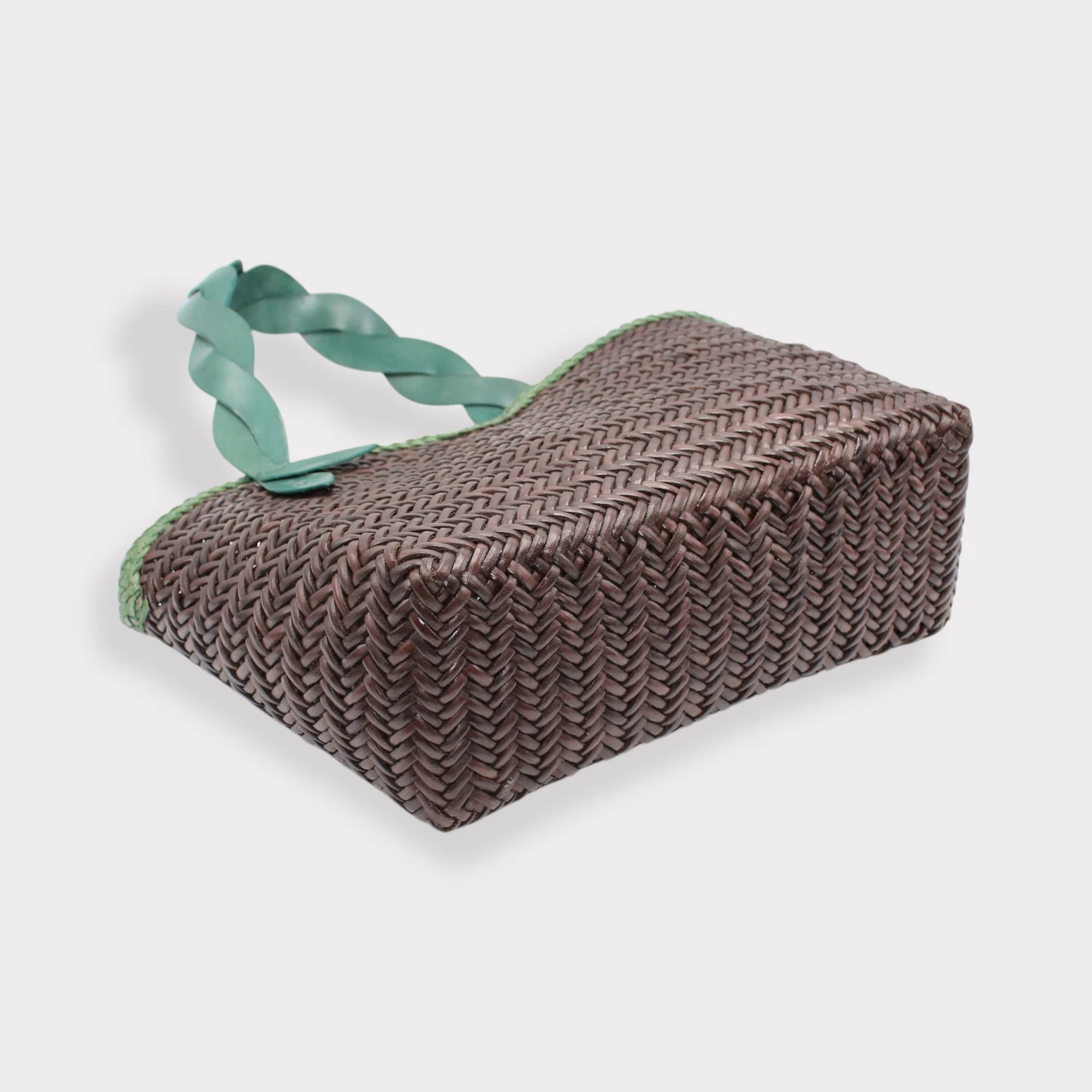 Léafa - Handwoven Leather Shoulder Bag | Green & Coffee - Image 7