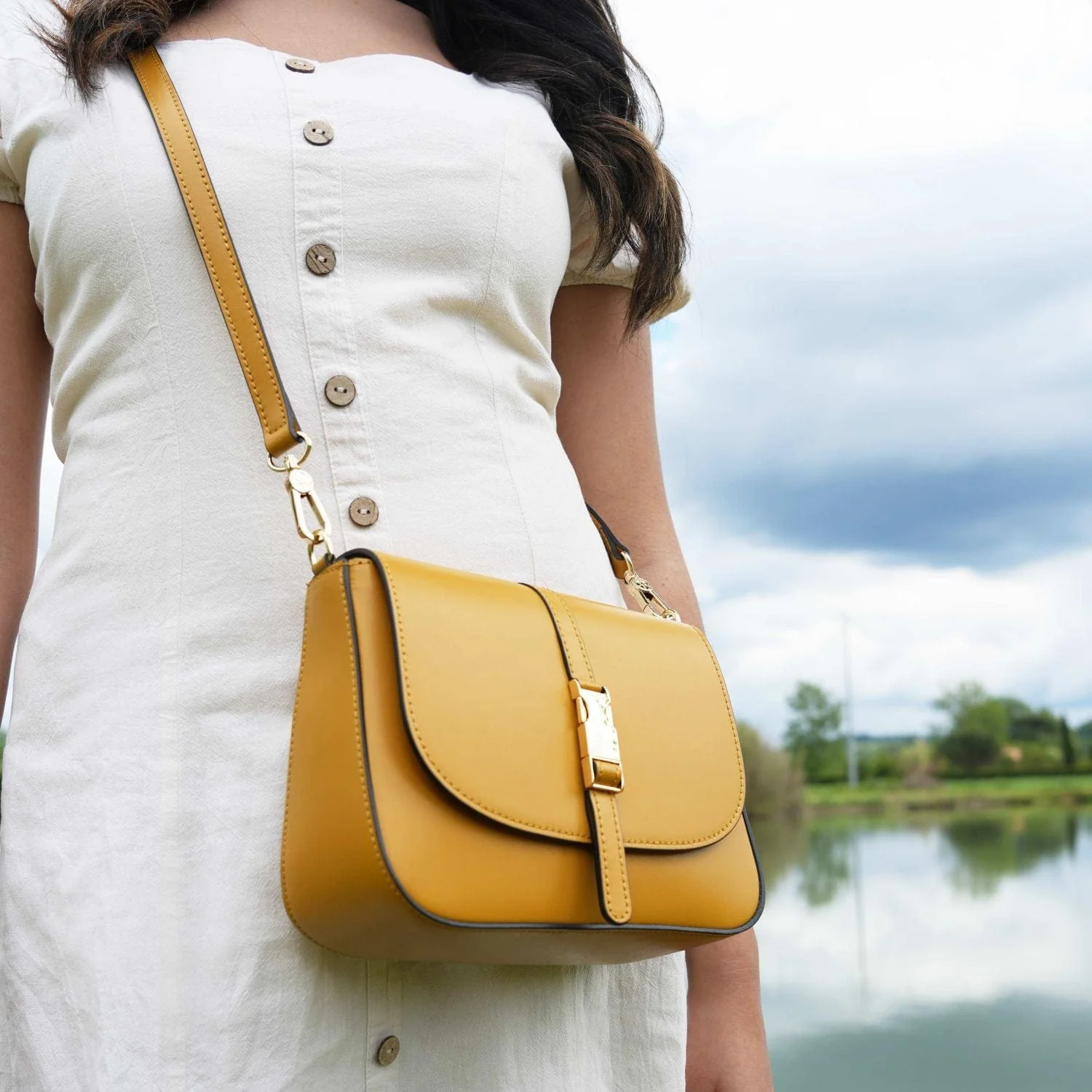 Nausica - Italian leather shoulder bag | TL141598 - Image 3