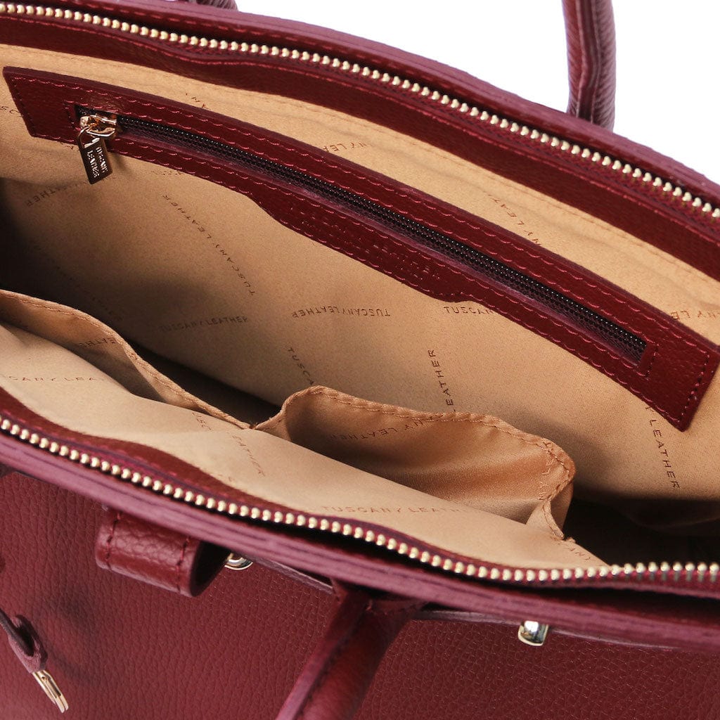 TL Bag - Leather handbag with golden hardware | TL141529 - Image 14