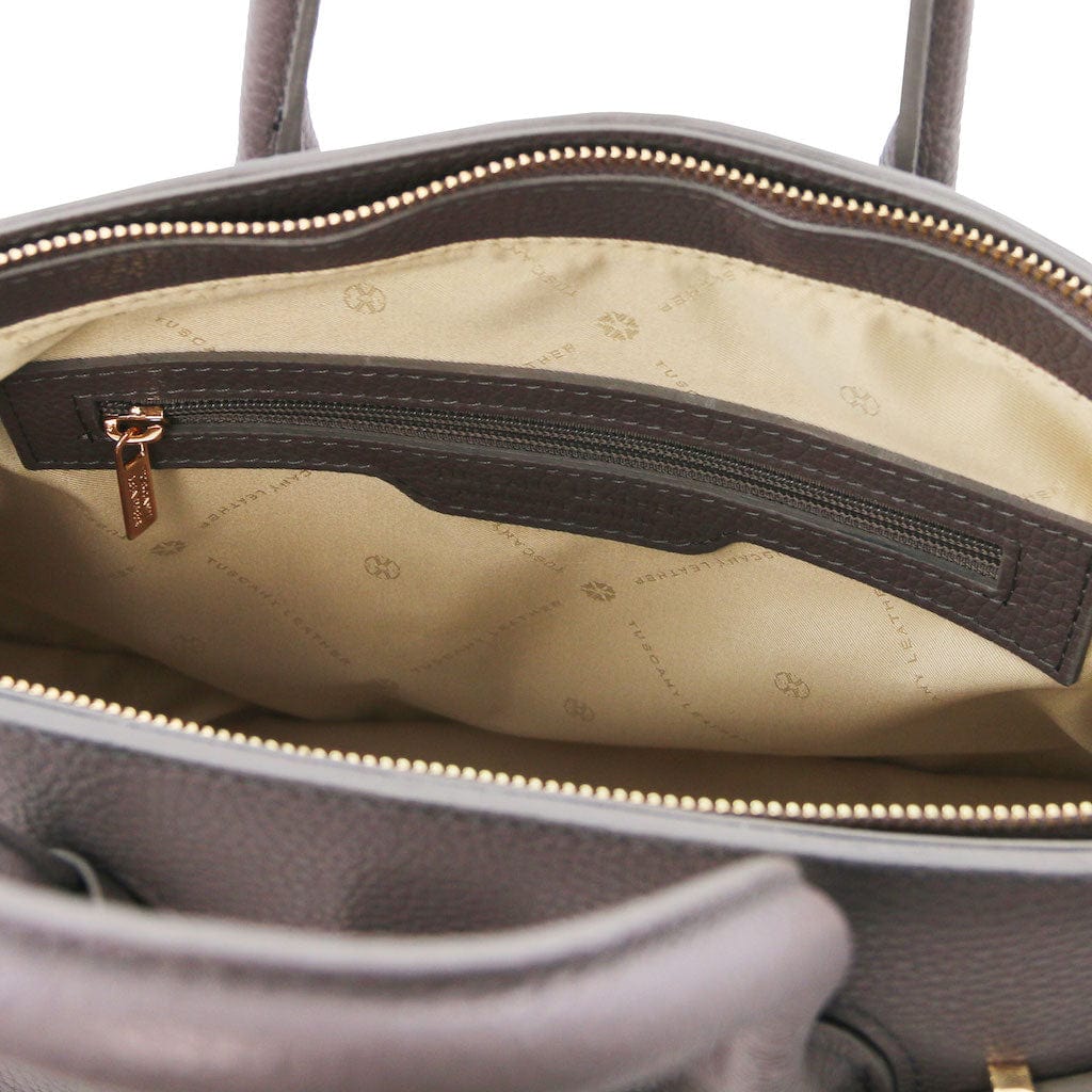 TL Bag - Leather handbag with golden hardware | TL141529 - Image 99