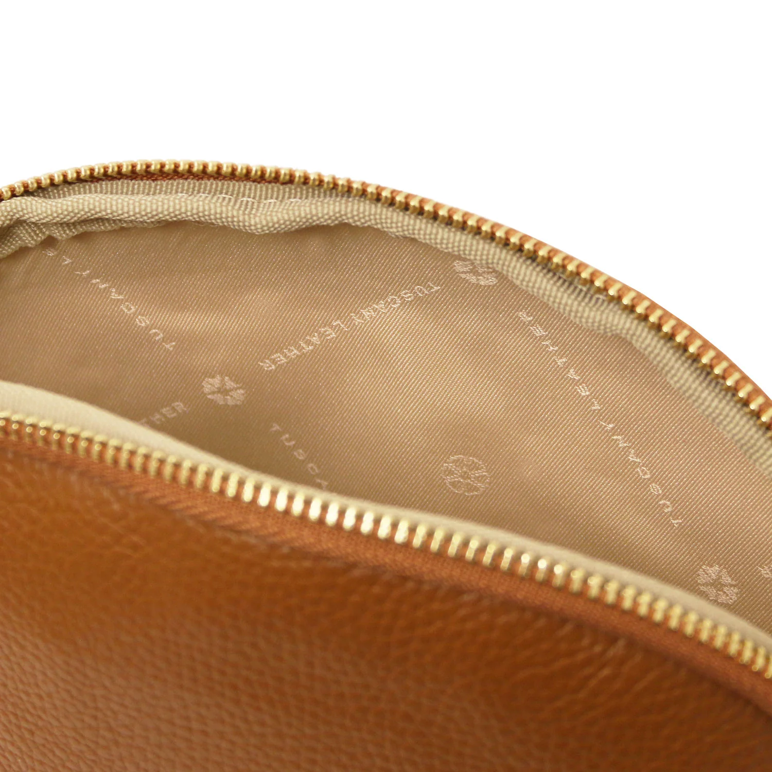Vera - Soft leather toiletry case | TL142438 - Image 37